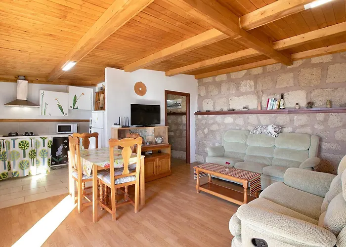 Salón Y Casa Eventos *